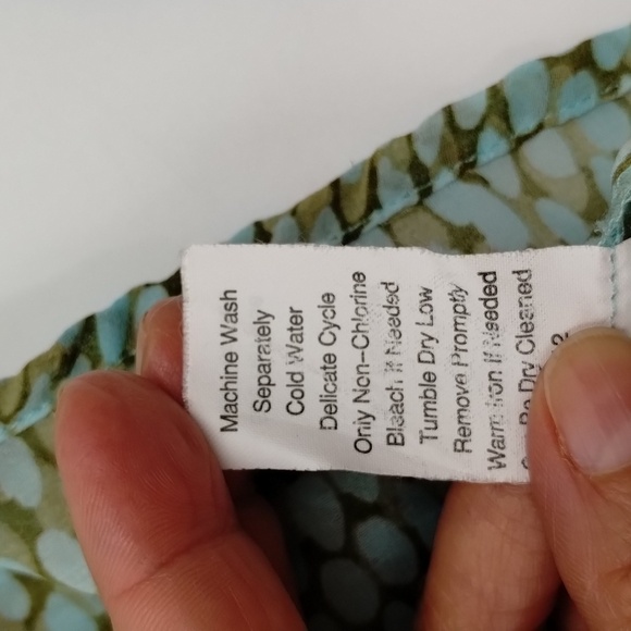 CAbi Blouse 602 Size Medium Pebble Blue Green Print Sheer Flowy Shirt Sleeve - Picture 11 of 12